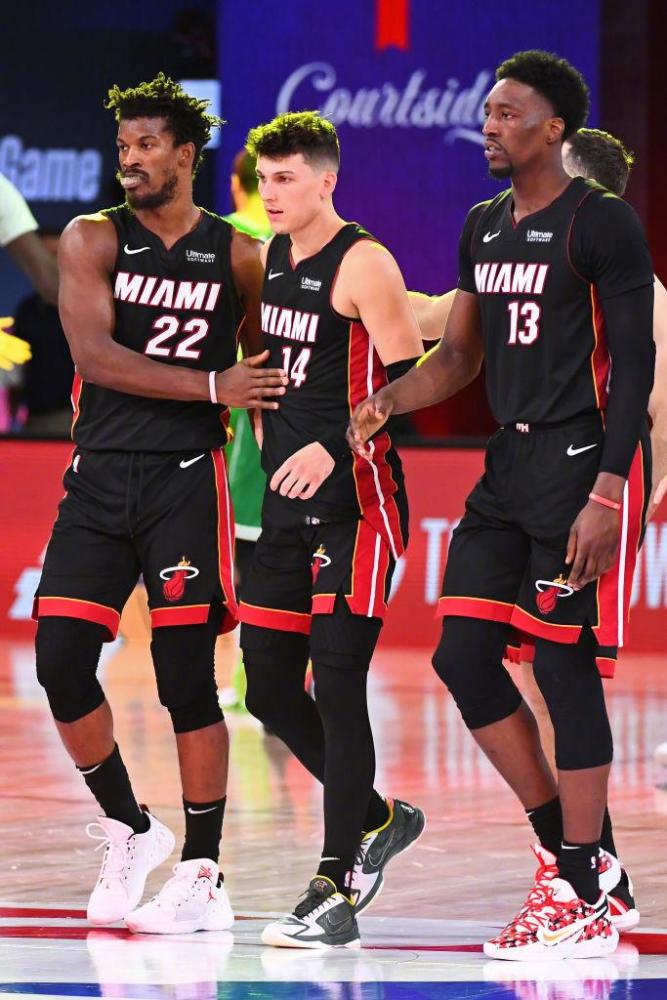 对手甚至被 对手甚至被